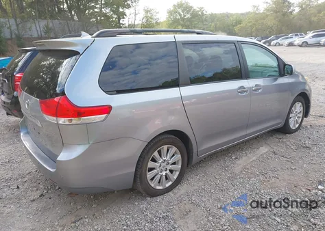 2011 Toyota Sienna Limited из США, поврежденный, VIN 5TDDK3DC2BS012975